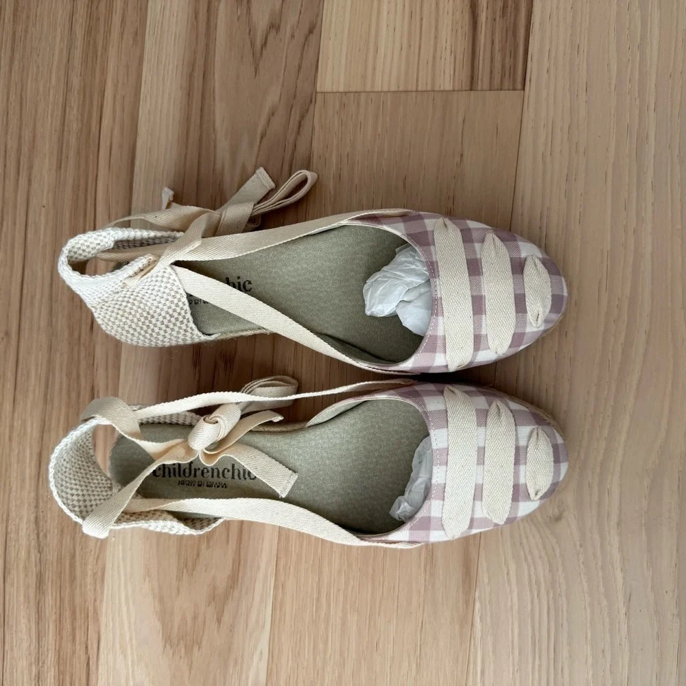 Childrenchic Canvas Stylish Beige Checkered Espadrille Wedges Size 40 (US 8)